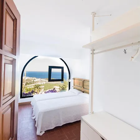 Casa Pausada Canas Y Barro Holiday home *